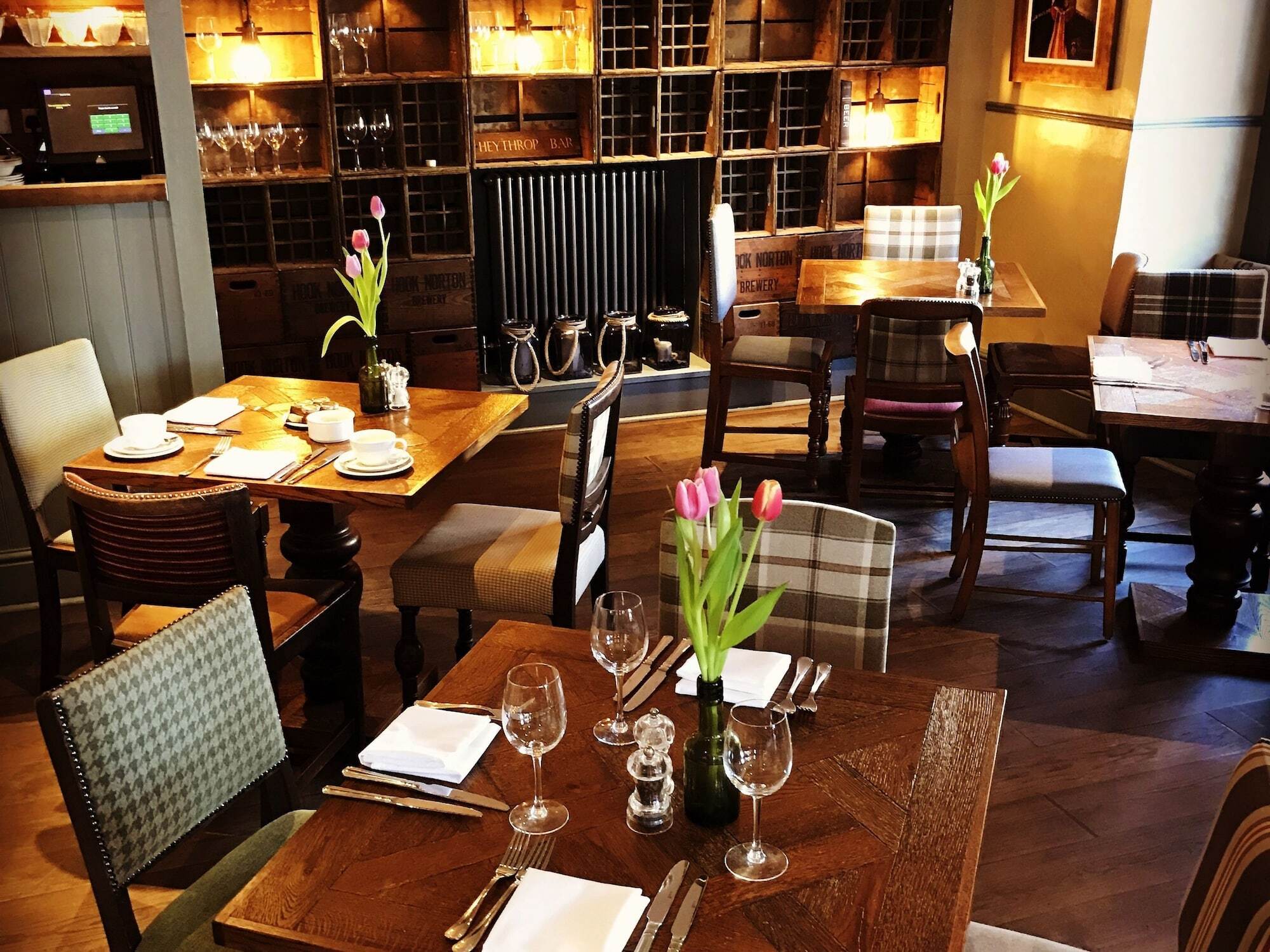 The Fox Hotel Chipping Norton Exterior foto